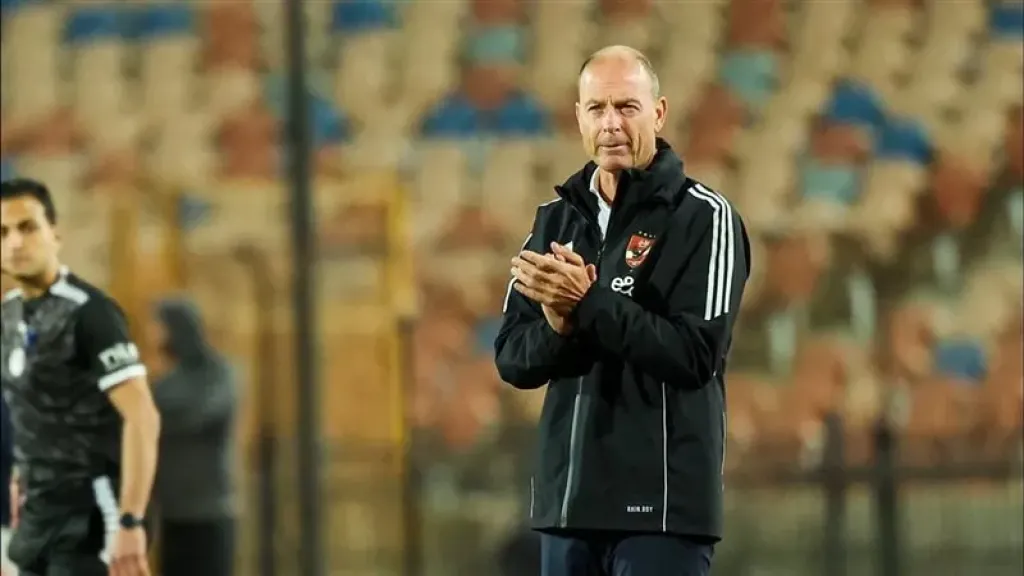 توروب يفاضل بين ثنائي الأهلي لقيادة الهجوم أمام بيراميدز