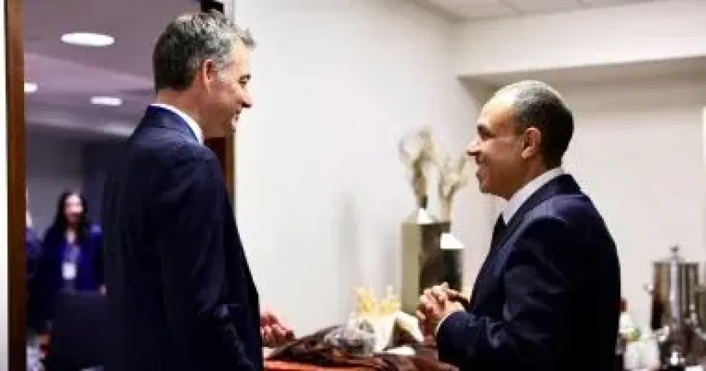 وزير الخارجية يلتقي مدير برنامج الأمم المتحدة الإنمائي