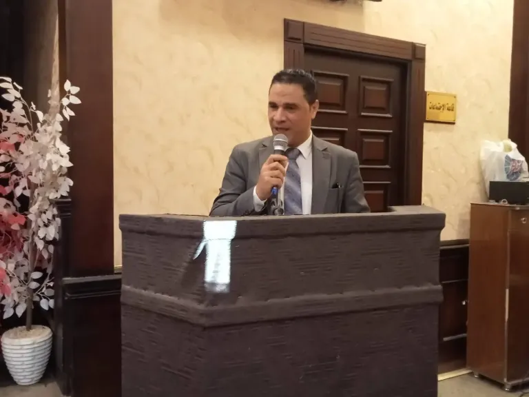 محافظ أسيوط: نشر الوعي بين الشباب أولوية.. وندوة ”سلامتك على الطريق