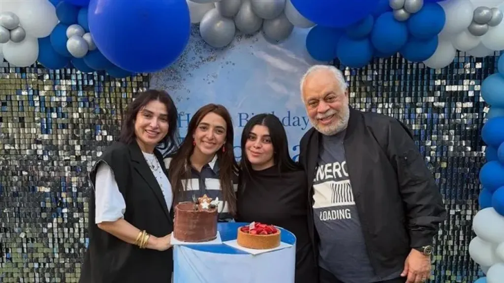 مفاجأة عائلية، روجينا تحتفل بعيد ميلادها وسط أجواء مليئة بالحب