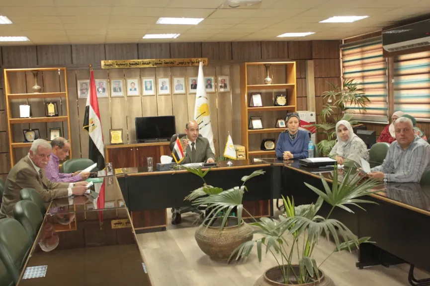 جامعة أسيوط: مركز الخدمة العامة لتعليم اللغة العربية يطور خدماته ويوسّع برامجه