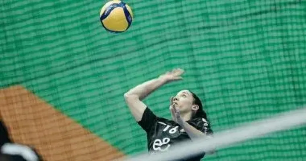 الأهلي يهزم مايو الكاميرونى فى بطولة أفريقيا لسيدات الطائرة