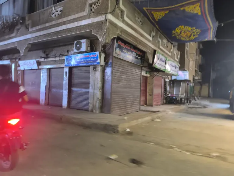 محافظ أسيوط: حملات ميدانية بالمراكز والأحياء تسفر عن تشميع 34 محلًا