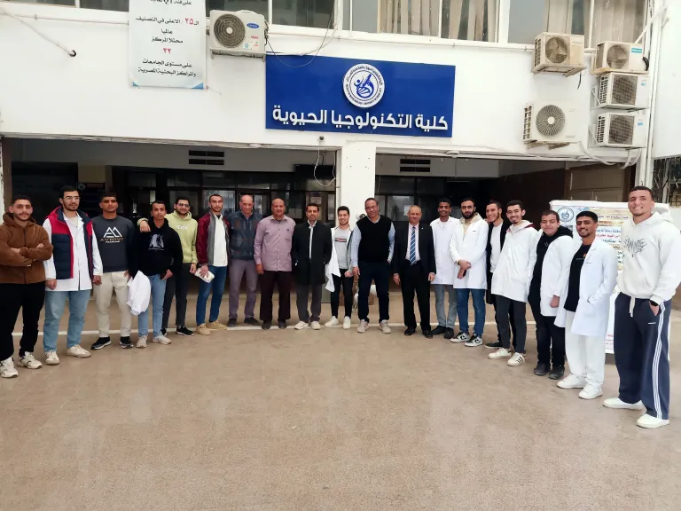 كلية العلوم بنين بأسيوط تختتم التدريب الحقلي لطلاب قسم النبات والميكروبيولوجي