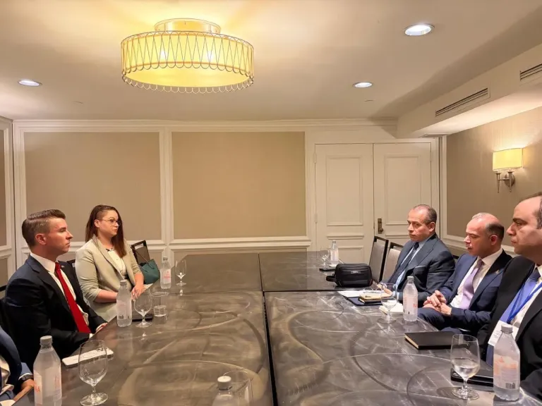 وزير الاستثمار والتجارة الخارجية يبحث مع جمعية ولاية فيرجينيا للوسطاء والخبراء العقارين الأمريكية تصدير العقار المصري وجذب المطورين الدوليين