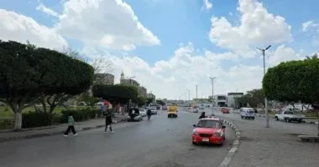 الطقس غدا مائل للحرارة إلى حار نهارا ونشاط رياح والعظمى بالقاهرة 27 درجة