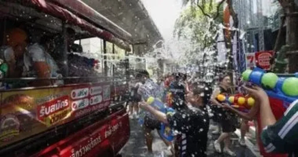 326 قتيلًا فى تايلاند خلال أيام مهرجان أكبر معركة مائية حول العالم