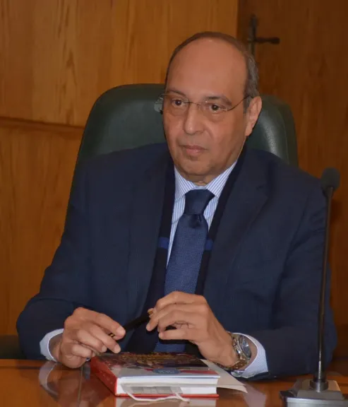 الدكتور ماجد الشربينى المستشار السياسي لرئيس الوفد:  نحتاج لحوار واقعي بعيدًا عن ”الصوت العالي” فى مناقشات قانون الأحوال الشخصية