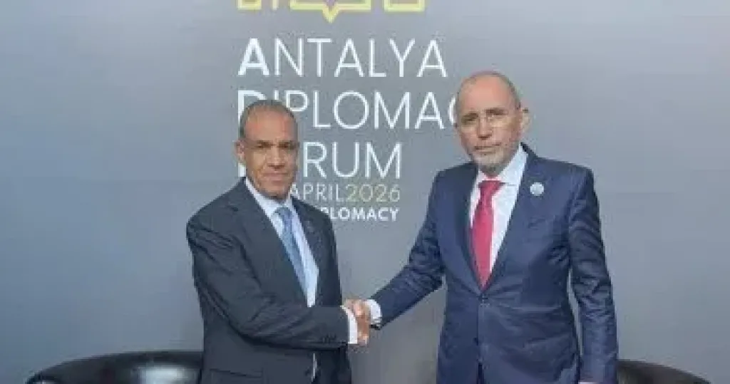 وزير الخارجية يلتقى نظيره الأردنى على هامش منتدى أنطاليا الدبلوماسى
