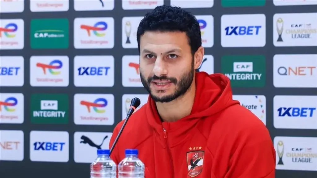 الأهلي يكشف حقيقة طلب الشناوي العودة للتشكيل الأساسي