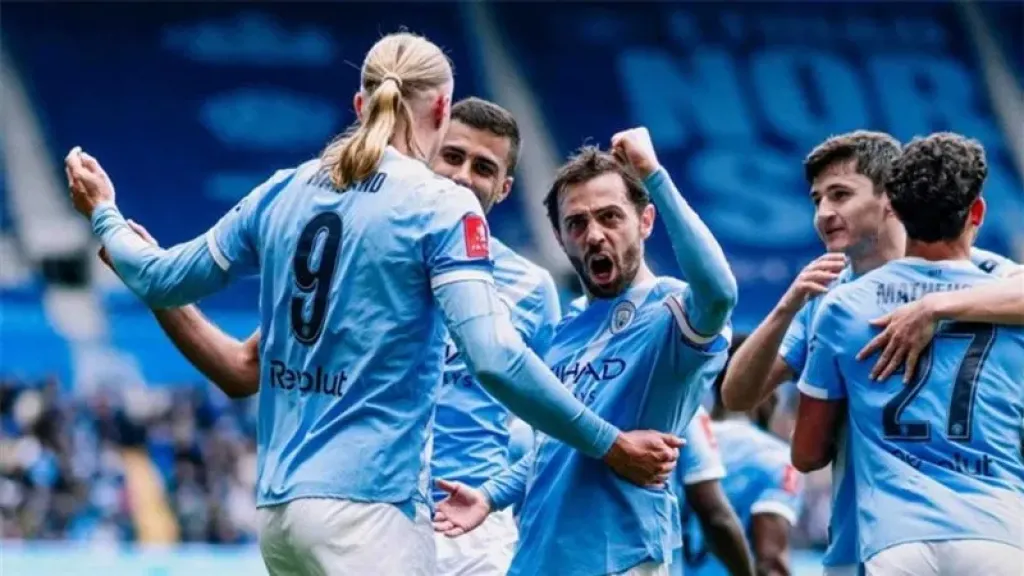 الذكاء الاصطناعي يصدم أرسنال قبل مواجهة مانشستر سيتي بقمة الدوري الإنجليزي