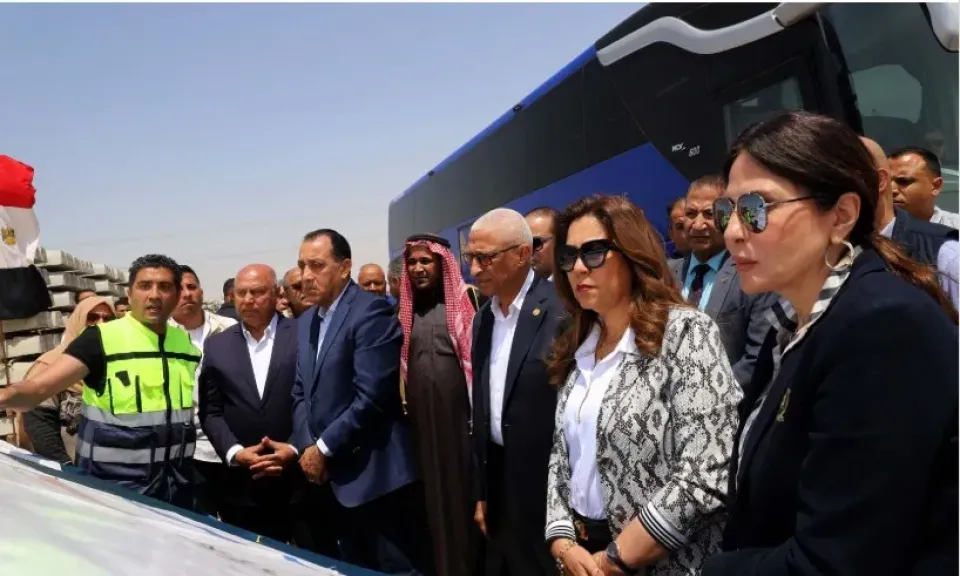 رئيس الوزراء يتابع الموقف التنفيذي لمشروع إنشاء خط سكة حديد بئر العبد ـ العريش ـ رأس النقب