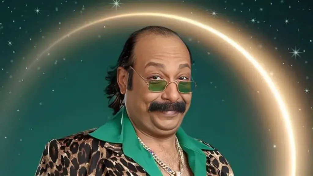 محمد ثروت يشارك جمهوره صورة مع أحمد العوضي