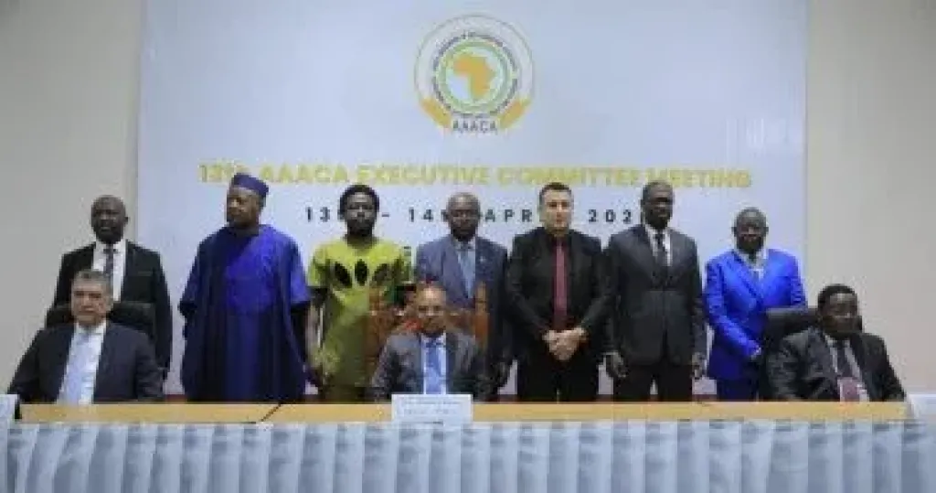 الرقابة الإدارية تترأس اجتماع اللجنة التنفيذية لاتحاد هيئات مكافحة الفساد الأفريقية بتنزانيا