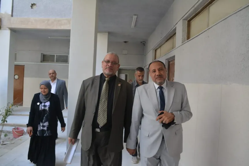 رئيس جامعة الأزهر للوجه القبلي يتابع انتظام العملية التعليمية بكلية البنات