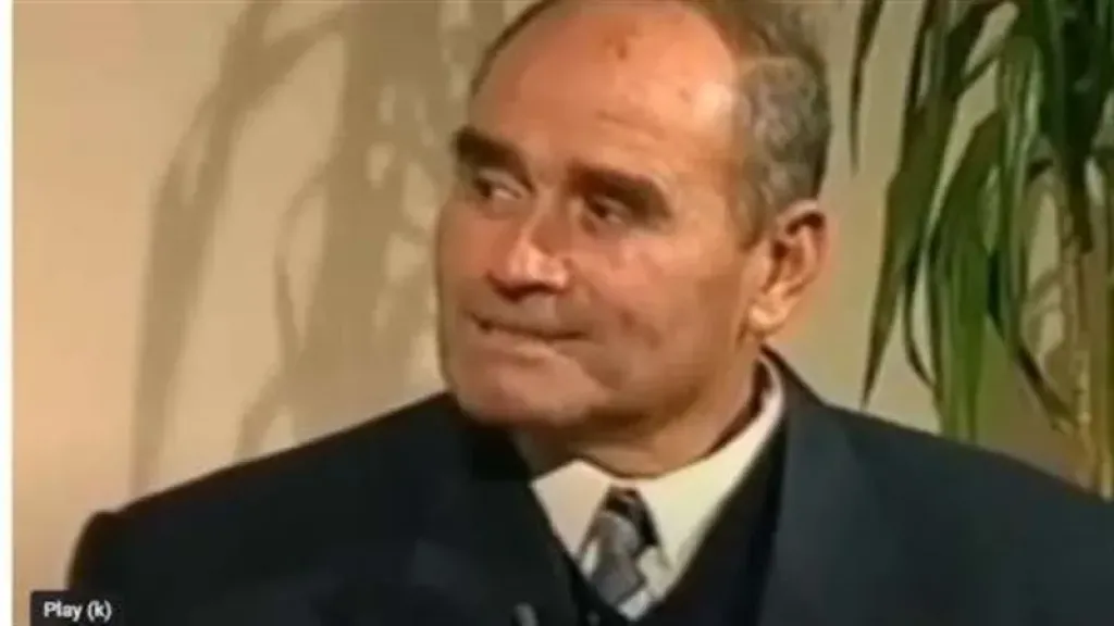 18 عاما على رحيل القرش المصري، عبد اللطيف أبو هيف سباح القرن