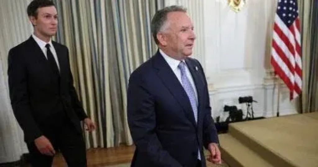 أكسيوس: ويتكوف وكوشنر ما زالا فى أمريكا وطائرتهما أقلعت من ميامى لواشنطن