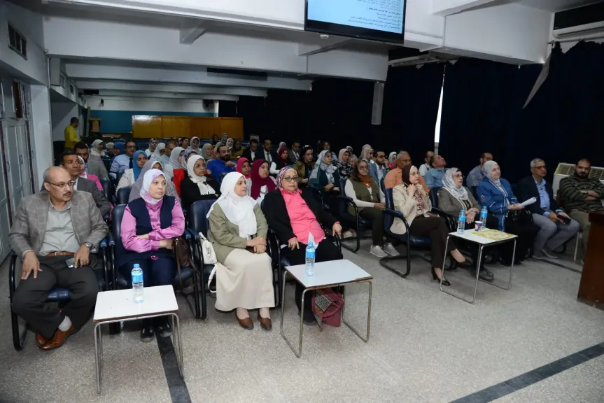 الطب بجامعة أسيوط تُكرم مدربي أطباء التدريب في احتفالية ”تعزيز التدريب الطبي