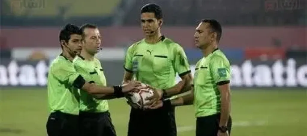 بسيونى حكما لمباراة المصرى وإنبى ومعروف لسيراميكا وسموحة بدورى نايل