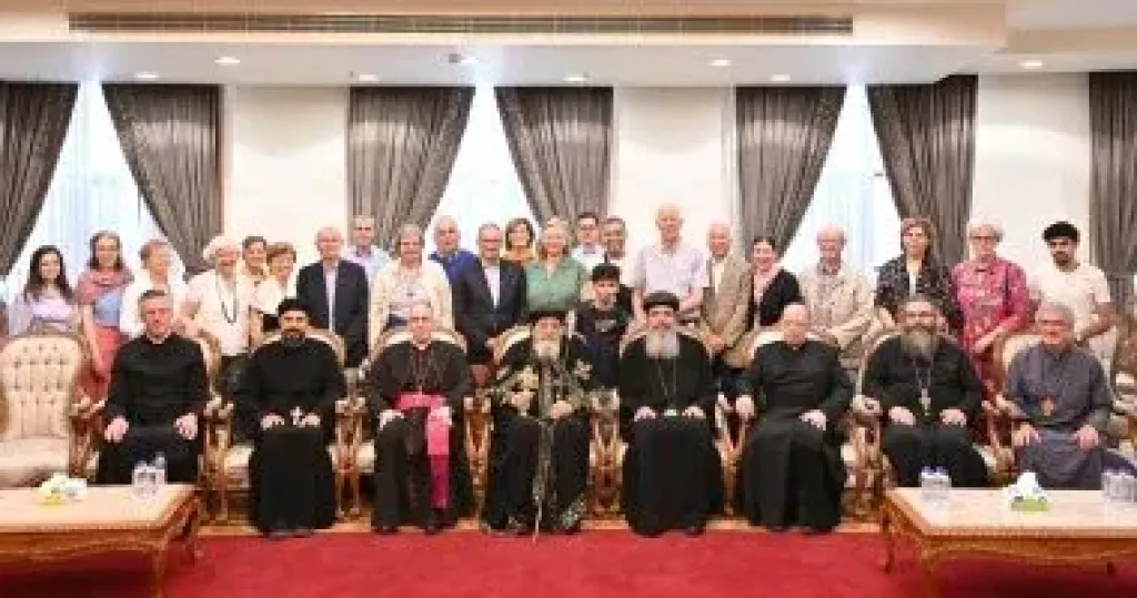 البابا تواضروس يستقبل وفد من الكنائس الفرنسية فى الكاتدرائية بالعباسية