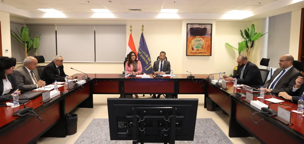 التعاون بين الاتصالات والثقافة لتسريع التحول الرقمي وإطلاق قصر الثقافة الرقمي