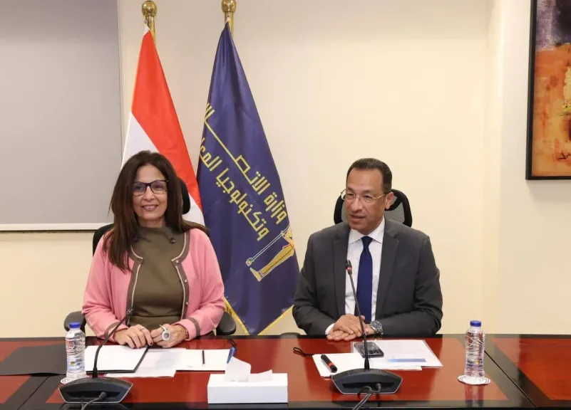 تعزيز التعاون بين الاتصالات والثقافة لتسريع التحول الرقمي ودعم الإبداع بالذكاء الاصطناعي