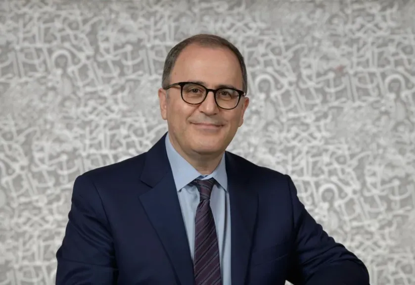 بالإجماع: مجلس أوصياء الجامعة الأمريكية بالقاهرة  يجدد الثقة في قيادة الرئيس دلّال لفترة رئاسة ثانية للجامعة