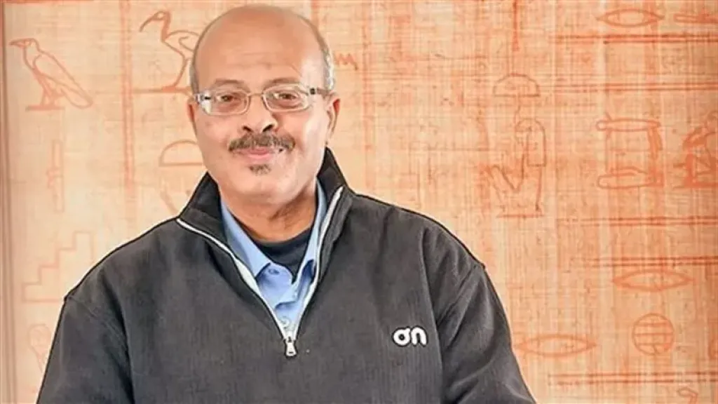 النقابة العامة لاتحاد كتاب مصر تنعي الشاعر أشرف البولاقى