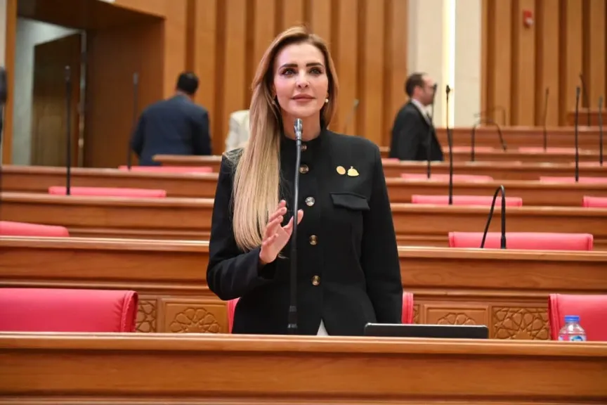 النائبة مروة بوريص تتقدم بطلب إحاطة حول خطط الحكومة للتعامل مع  الاقتصاد غير الرسمى والتوجهات الرامية إلى تعزيز اقتصاد الدولة