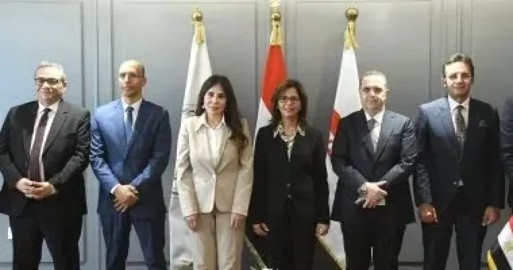 توقيع بروتوكول تعاون بين الإسكان والأكاديمية الوطنية للتدريب لإعداد الكوادر القيادية