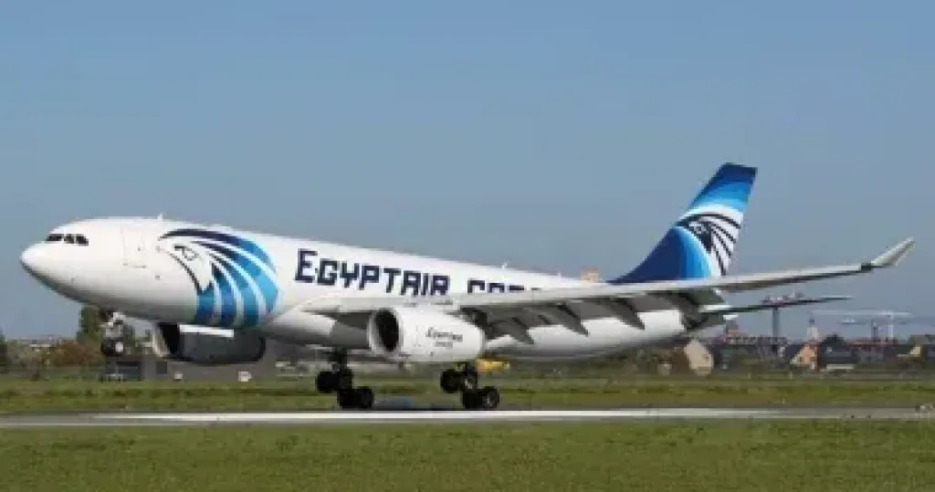 انطلاق أولى رحلات مصر للطيران لنقل الحجاج إلى الأراضى المقدسة
