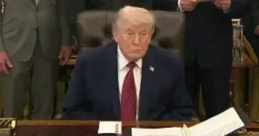 سي إن إن: ترامب يعتزم لقاء كبار مسؤولي الأمن القومي لبحث حالة الجمود في مفاوضات إيران