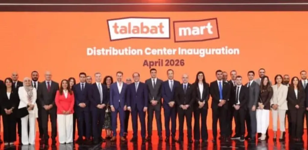 وزير الاتصالات يشهد توسع طلبات في مصر بافتتاح مركز توزيع عملاق