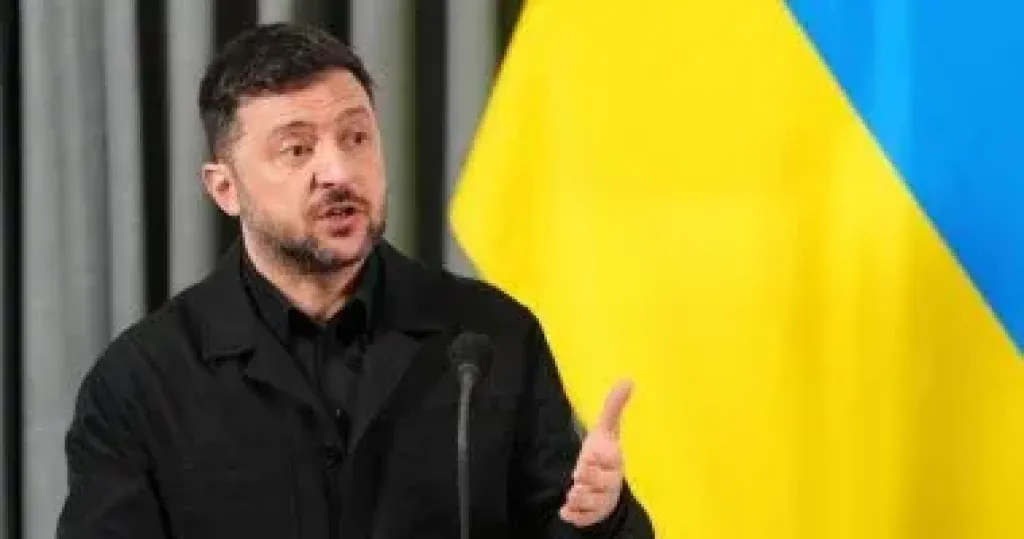 زيلينسكي: تصدير الأسلحة الأوكرانية قد يصبح واقعا قريبا