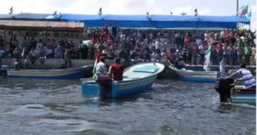 البحرية الإسرائيلية تعتقل 175 ناشطا من أسطول المساعدات المتجه إلى غزة