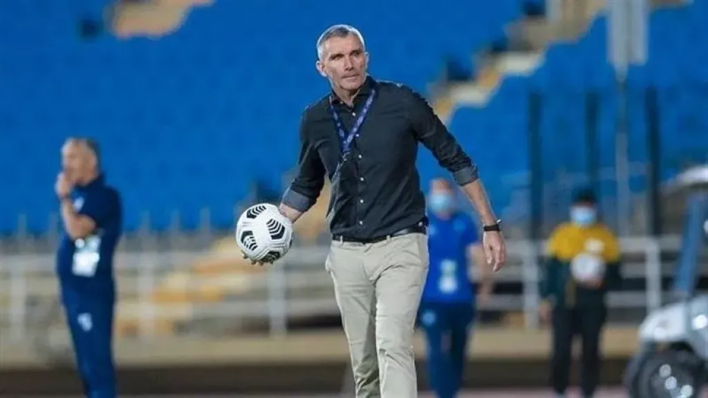 رسميا، الوداد المغربي يعلن رحيل كارتيرون بعد شهر واحد فقط