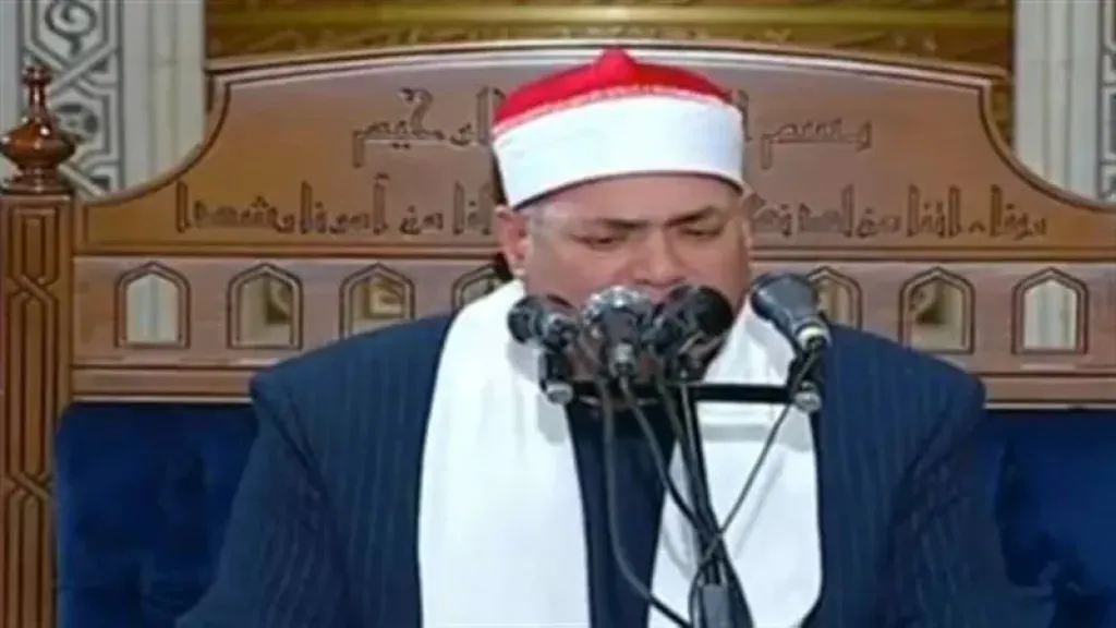 نقل شعائر صلاة الجمعة من مسجد السيدة نفيسة بالقاهرة (بث مباشر)