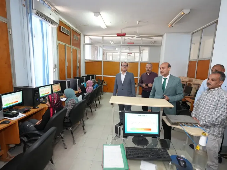 محافظ أسيوط يتفقد مركز التدريب بديوان المحافظة ويشيد ببرامجه المتطورة