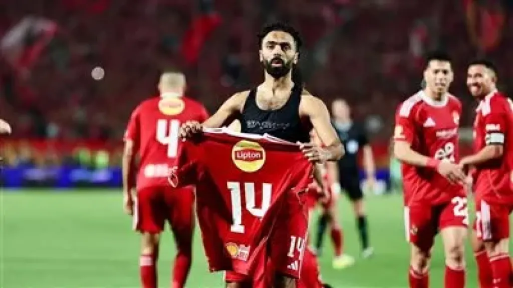 رغم ثلاثية الأهلي، فرصة لزمالك افضل من بيراميدز والاهلي للفوز بدرع الدوري