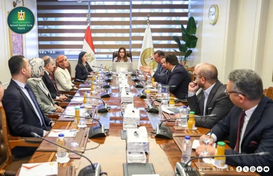 وزيرة التنمية المحلية  ومحافظ البحيرة الانتهاء من الرؤية المتكاملة لتطوير مدينة رشيد وتحويلها إلى مزار سياحي
