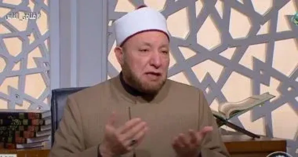 هل تُفسخ الخطوبة بسبب الكذب؟.. أمين الفتوى يجيب