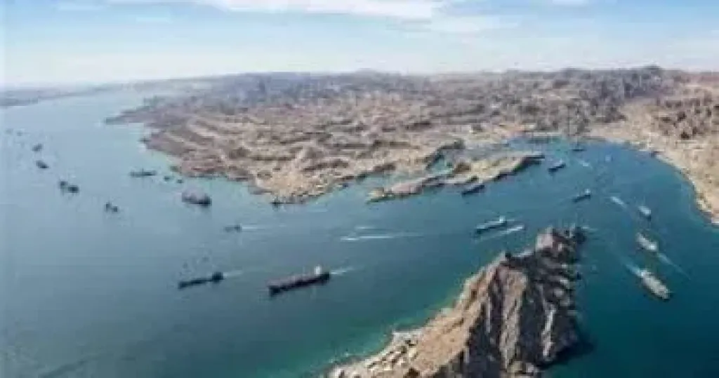 عضو مجلس الدفاع الإيرانى: الأمريكيون عرقلوا أمن الملاحة والطاقة العالمية