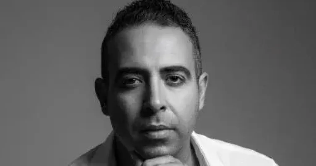 محمد عدوية ينعى هانى شاكر: فقدنا فنان كبير أغانيه عايشة معانا