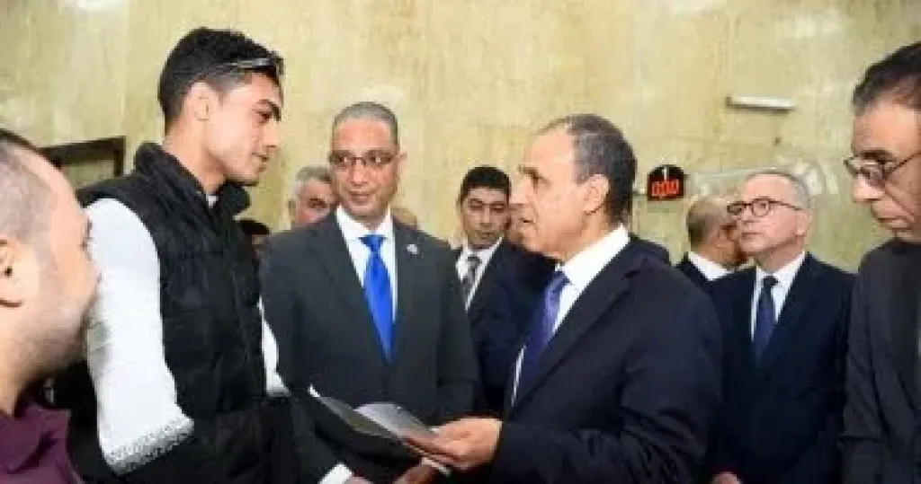 وزير الخارجية يعيد افتتاح مكتب تصديقات أحمد عرابى بالمهندسين