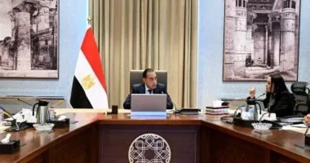 رئيس الوزراء يتابع جهود حوكمة منظومات الدعم والحماية الاجتماعية