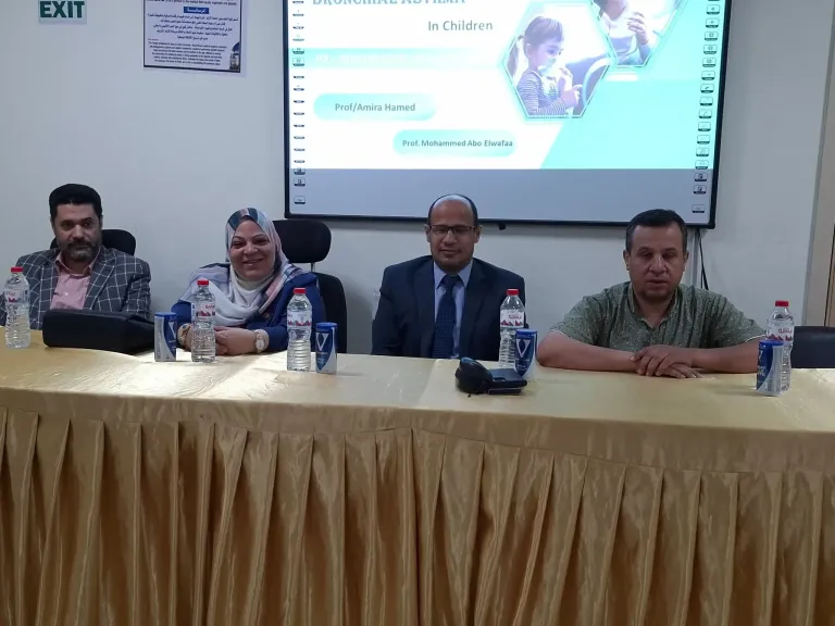 مستشفى طب الأزهر بأسيوط ينظم يوماً علمياً لتأهيل أطباء الامتياز وإكسابهم