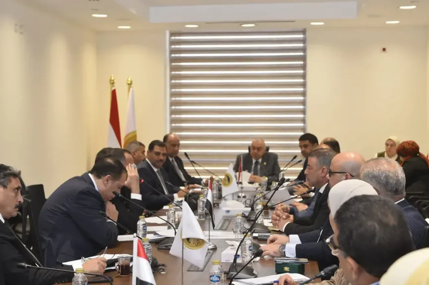نقل النواب تفتح ملفات  مشكلات الطرق في عدد من المناطق