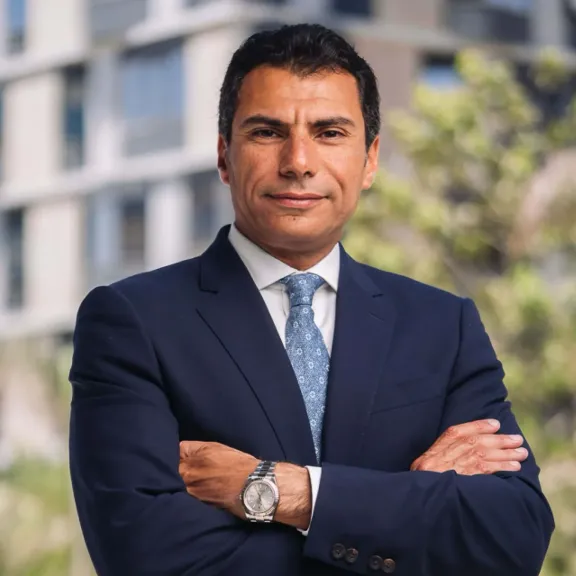 فوربس الشرق الأوسط تختار أيمن عامر ضمن قائمة أقوى قادة الشركات العقارية الأكثر تأثيرا في المنطقة