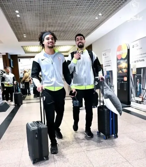 استقبال حافل لبعثة الزمالك في الجزائر قبل نهائي الكونفدرالية