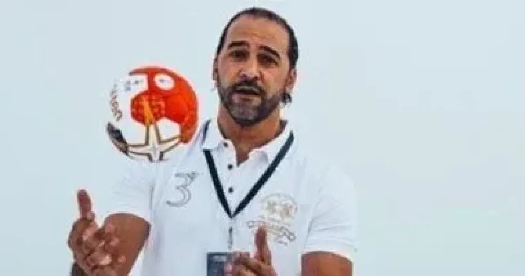 رغم مفاوضات الزمالك.. حسين زكى مرشح لتدريب فريق اليد بالبنك الأهلى